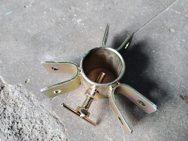 RAISER PIPE BRACKET 1.5 INCH -ME